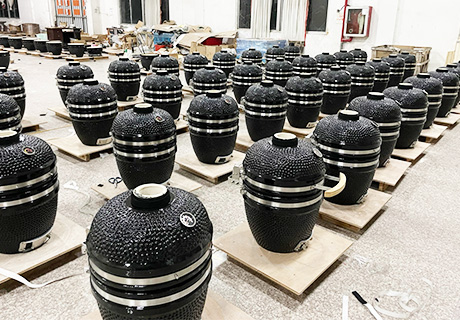 Ceramic grills of EGGKAMADO are sold all over the world